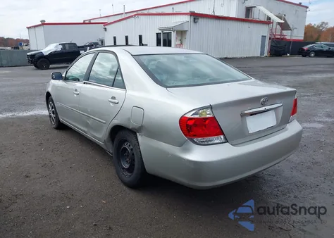 2005 Toyota Camry Le from USA, damaged, VIN 4T1BE32K75U961099